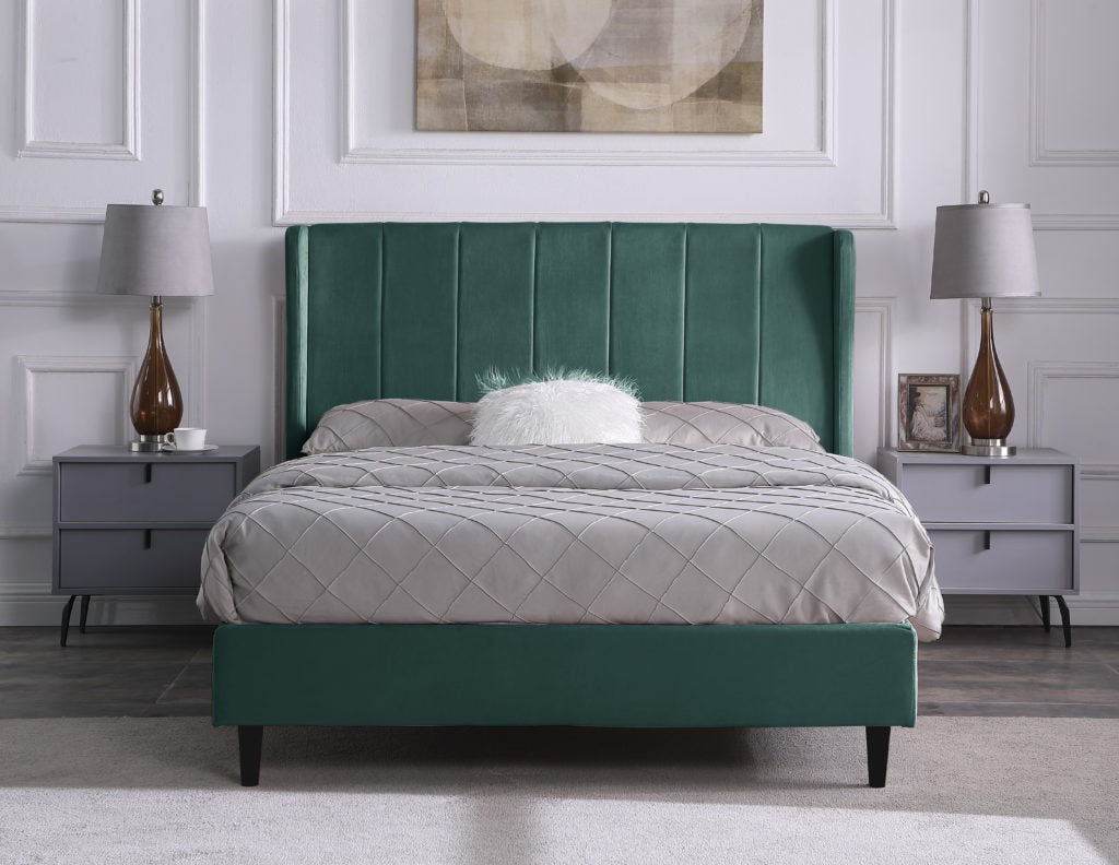 Amelia 4'6" Bed Green Velvet Fabric