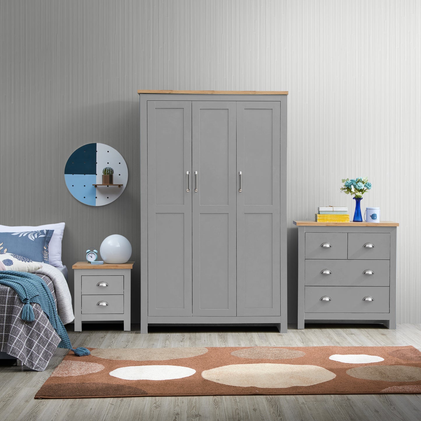 Lisbon 3 Piece Bedroom Set (3 Door Wardrobe, 2+2 Chest, 2 Drawer Bedside)